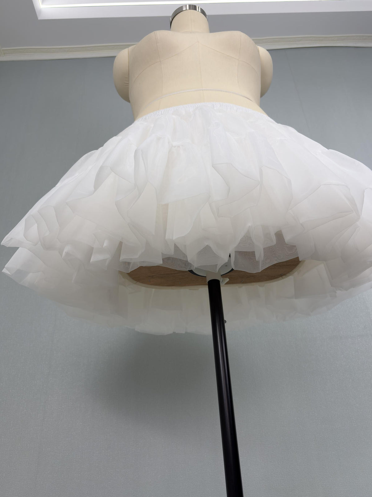 Noloria 15.0" (38 cm) High Volume Petticoat, Sugar Puff 45616:867357