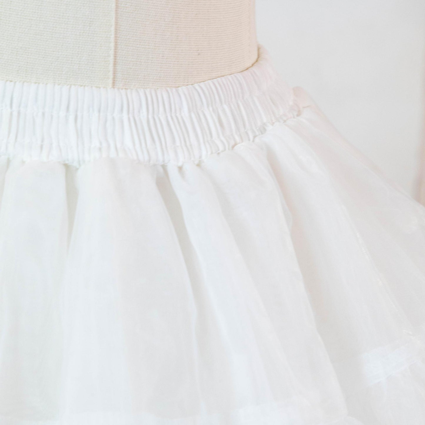 Noloria - 17.7" (45 cm) Organza Lolita Puffy White Petticoat 43720:786574