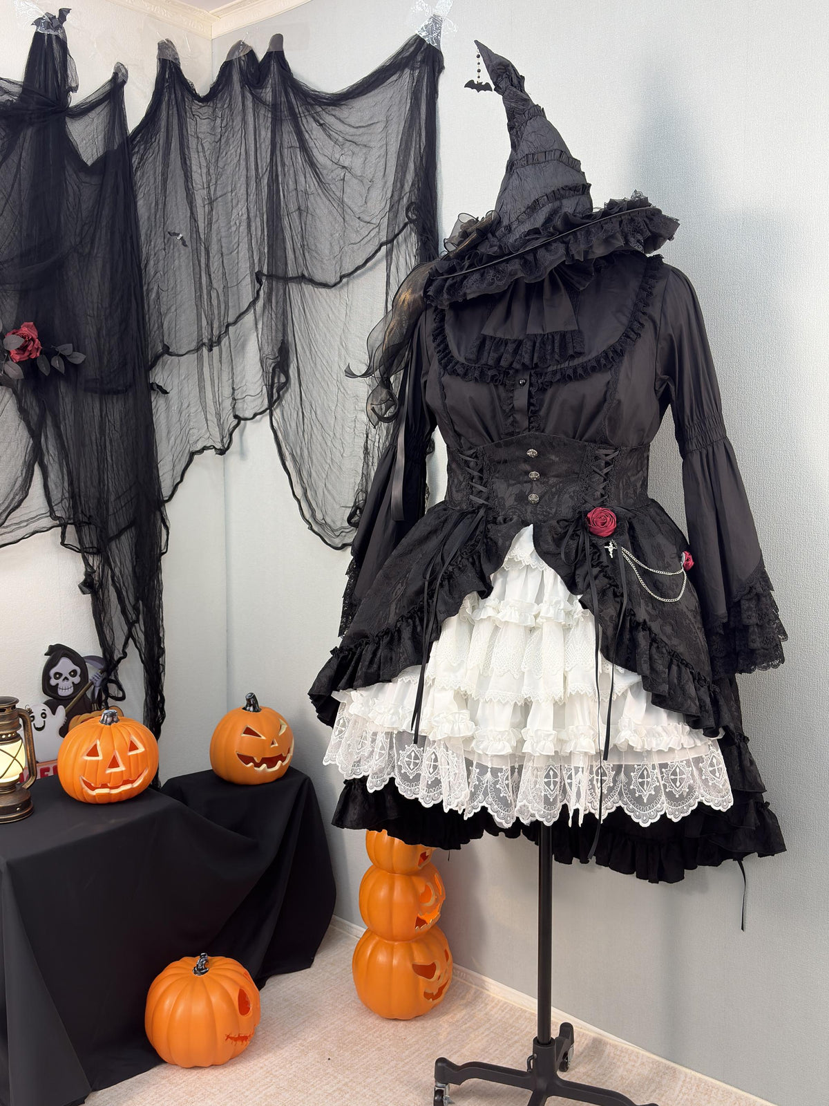 Blood Moon Rose - Gothic Lolita Plus Size Skirt with Integrated Jacquard Waist Cincher 45599:871698