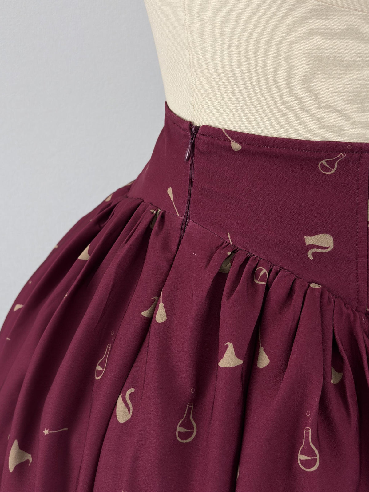 Witching Night - Halloween Gothic Lolita Plus Size Skirt, Witch-Themed Print 46090:874814